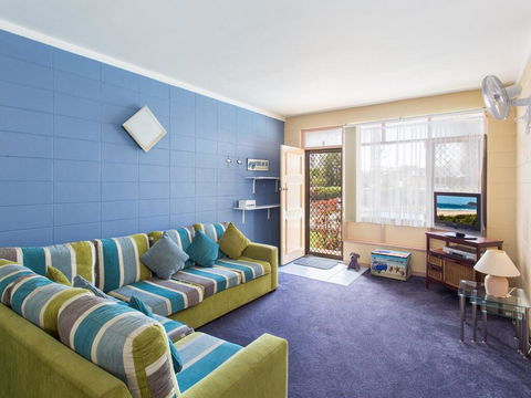 Forster Holiday Lodge 09 - Australian Directory 3