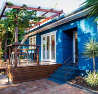 Frankie's Beach House - Australian Directory