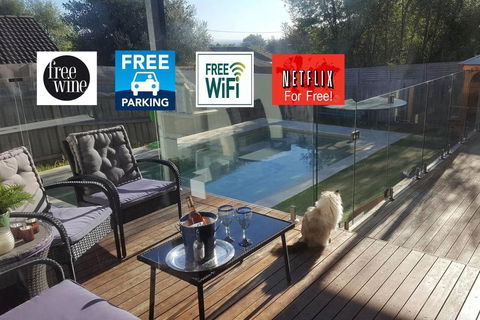 Frankston Hilltop Retreat - Australian Directory 0