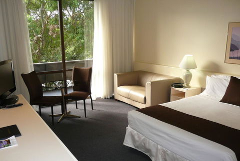 Frankston International - Australian Directory 0