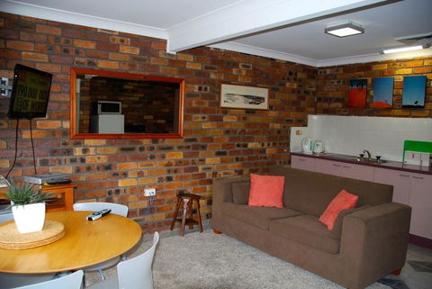 Freshwater Views - Australian Directory 3
