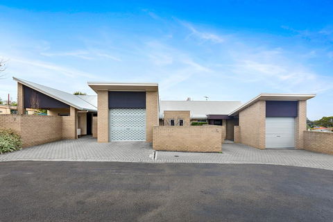 Frewville 7 Apartment - Australian Directory 1