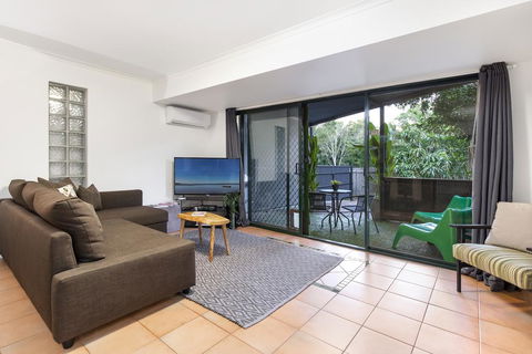 Funky, Central Studio - Australian Directory 2