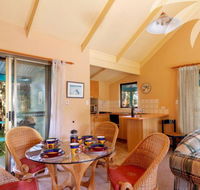 Fyshwicks Cottage - Australian Directory