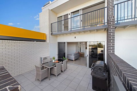 G149 - Apt 1 - Australian Directory 2