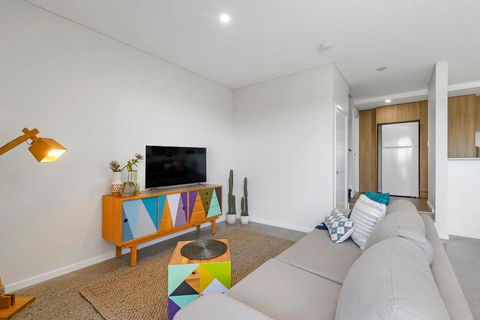 G149 - Apt 2 - Australian Directory 3