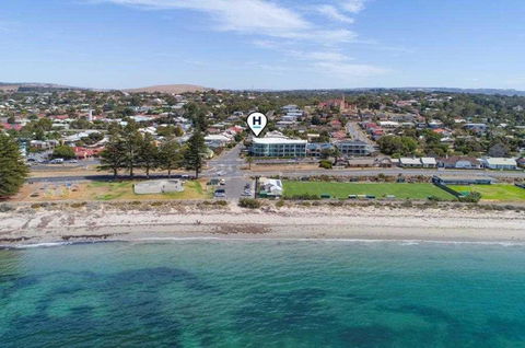 Gallery Resort Apartments - Australian Directory 1
