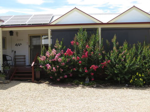 Gatekeepers Traditional Bed & Breakfast - Australian Directory 1