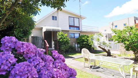 GETAWAY ON GARDEN - FREE WIFI - PET FRIENDLY (OUTSIDE ONLY) - Australian Directory 3