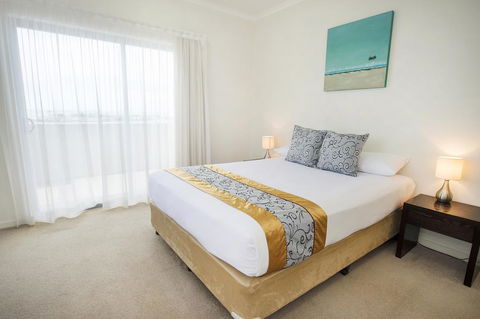 Gladstone City Central Apartment Hotel - Australian Directory 2