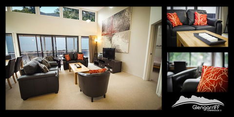 Glengarriff Townhouse 3 - Australian Directory 1