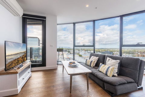 Golden Box Hill Apartment - Australian Directory 0