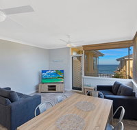 Golden Sands Apartment 10 - Australian Directory