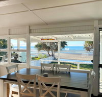 Golden Sands at Beachmere - Australian Directory