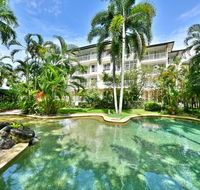 Golden Sands Beachfront Resort - Australian Directory