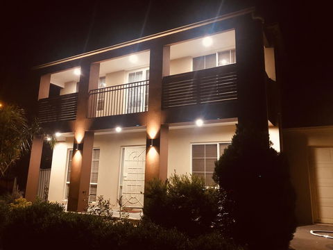 Golf View Charm - Australian Directory 1