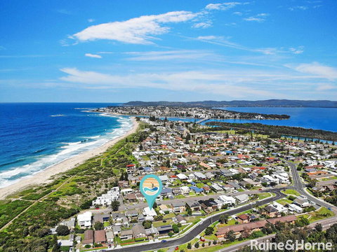 Gone To The Beach - 40 Coogee Ave, The Entrance No - Australian Directory 0