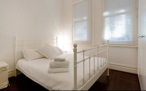 Gorgeous Subiaco Cottage - Australian Directory 2
