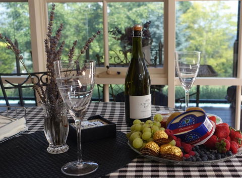 Gracehill Accommodation - Australian Directory 3
