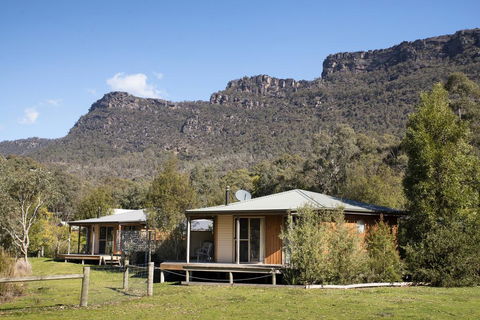 Grampians Chalets - Australian Directory 1
