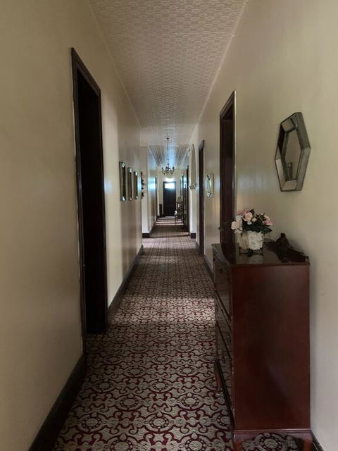 Grand Neath Hotel - Australian Directory 3