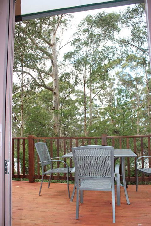 Green Leaves Cabin - Australian Directory 3