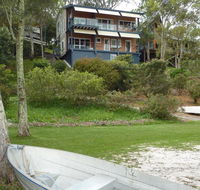 Green Point Lakehouse - Australian Directory