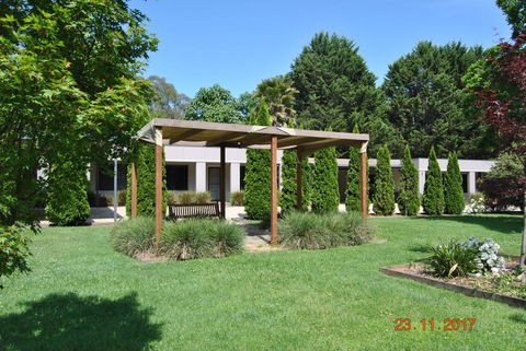 Grevillea Gardens Apartment 3 - Australian Directory 0