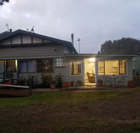Happy Pig Farm - Australian Directory