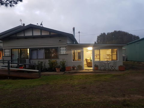 Happy Pig Farm - Australian Directory 0