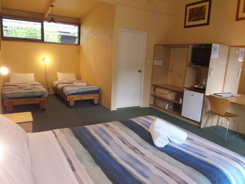Harrietville Hotel Motel - Australian Directory 2