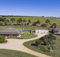 Harry Scotts Farmhouse At Vineyard - Australian Directory