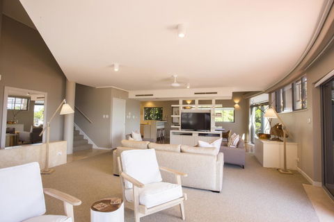 Hastings Park Apartment 3 - Australian Directory 2