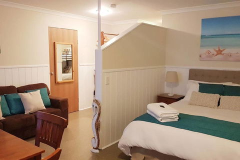 Hawley Beachside Accommodation - Australian Directory 2