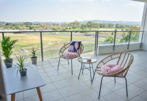 Heart Of The Sunny Coast - 2 Resort Pools, Gym NOW OPEN! Walk To Sunshine Plaza - Australian Directory 0
