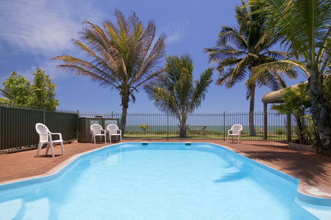 Hedland Hotel - Australian Directory 1