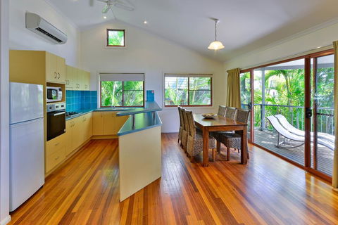Heliconia Grove 9 - Australian Directory 1