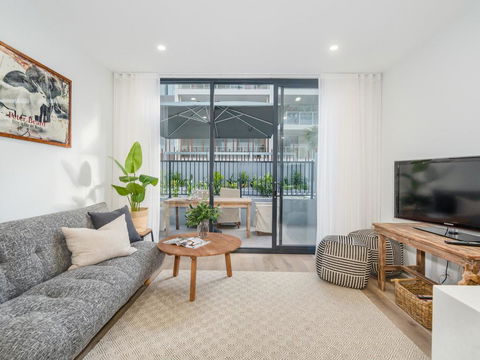 Herald 1-BR Apartment - Inner City, Close To Beaches & Harbour - Australian Directory 0