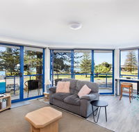 Heritage 202 Overlooking the Water - Australian Directory