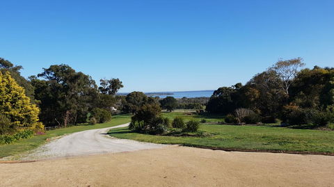 Heritage Bed & Breakfast - Australian Directory 2