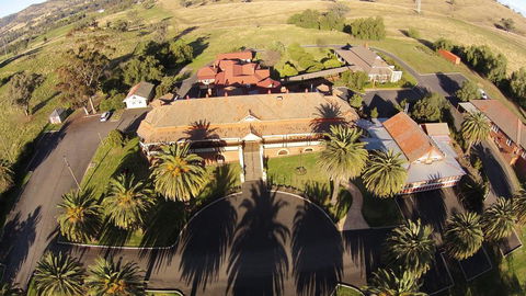 Hermitage Hill Country Retreat - Australian Directory 2