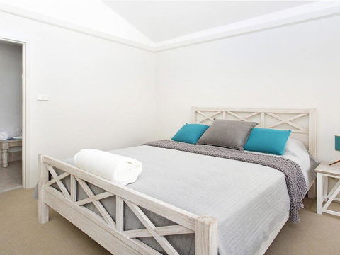 Hidden Gem On Manning - Great Location Opposite Surf Beach - Australian Directory 3