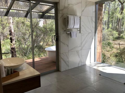 Hidden Valley Forest Retreat - Australian Directory 2