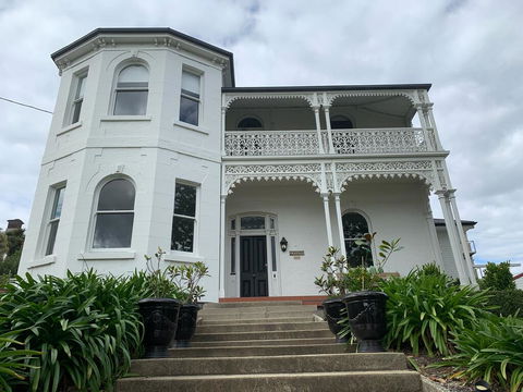 Highfield House - Australian Directory 0