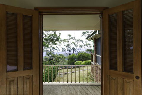 Highland View - Australian Directory 3