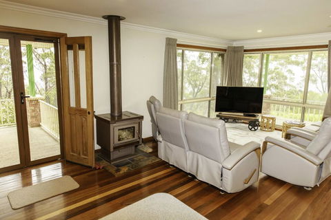 Highland View - Australian Directory 1