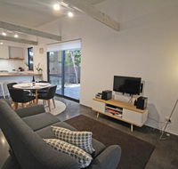 Hildonk - Australian Directory