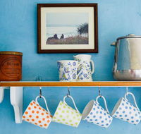 Hillhouse - Australian Directory