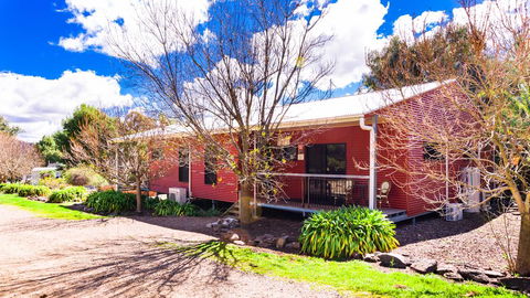 Hillview Farmstay - Australian Directory 3