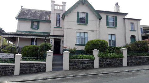 Hillview House Launceston - Australian Directory 3